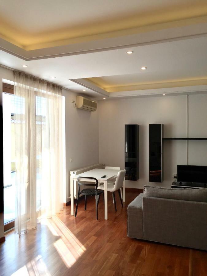 Casa Coquette Buzau Apartment Exterior photo